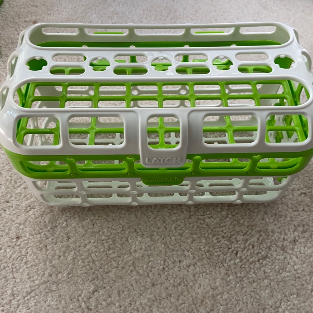 Munchkin Dishwasher Basket for Bottle Nipples